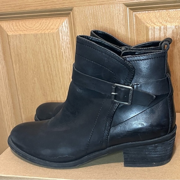 Black Vince Camuto Booties - Picture 11 of 16